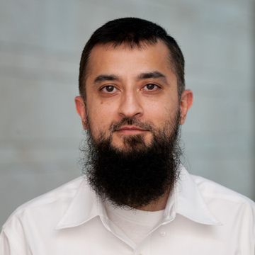 Saquib Razak head shot